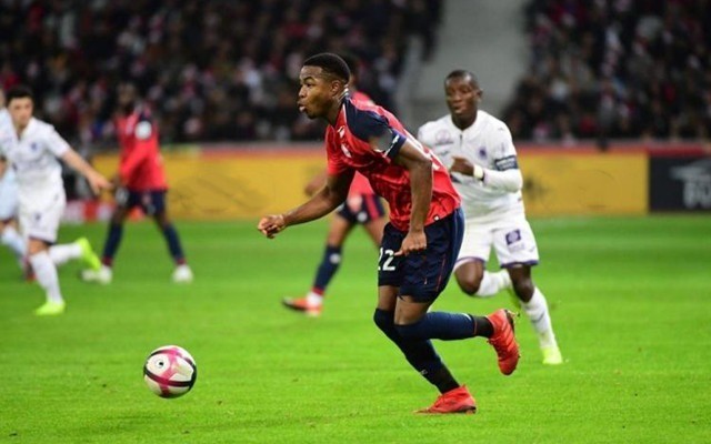 时刻的铲断 时刻的铲断