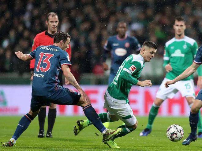 体育全国助残日：“一站一坐”残健融合网球交流活动举行