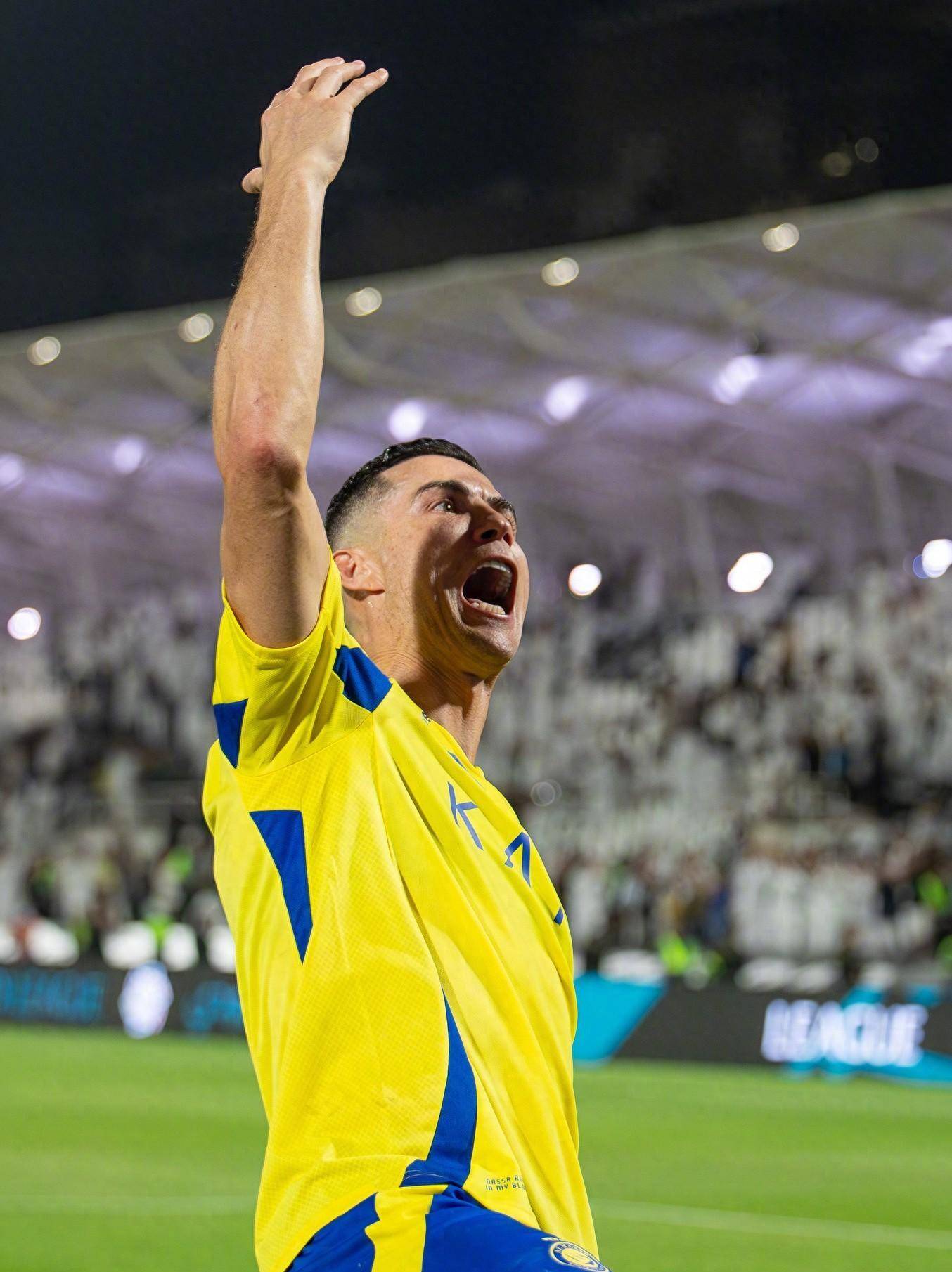 赛中出场时 赛中出场时