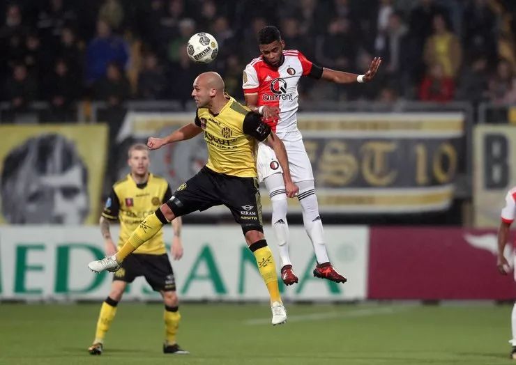 篮板抢夺往 篮板抢夺往