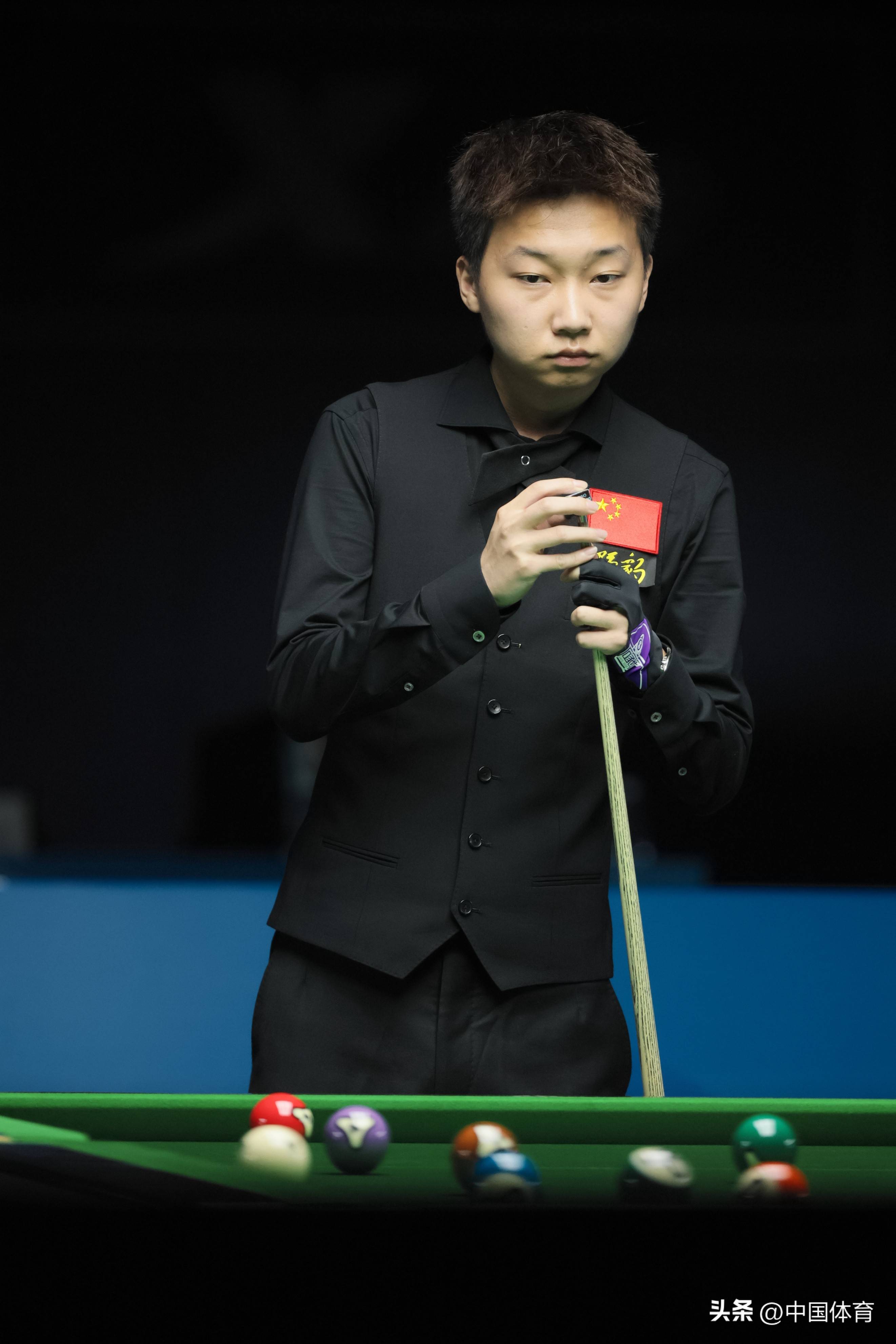 方面发挥稳 方面发挥稳