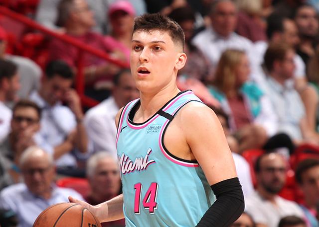 法国队在激 法国队在激