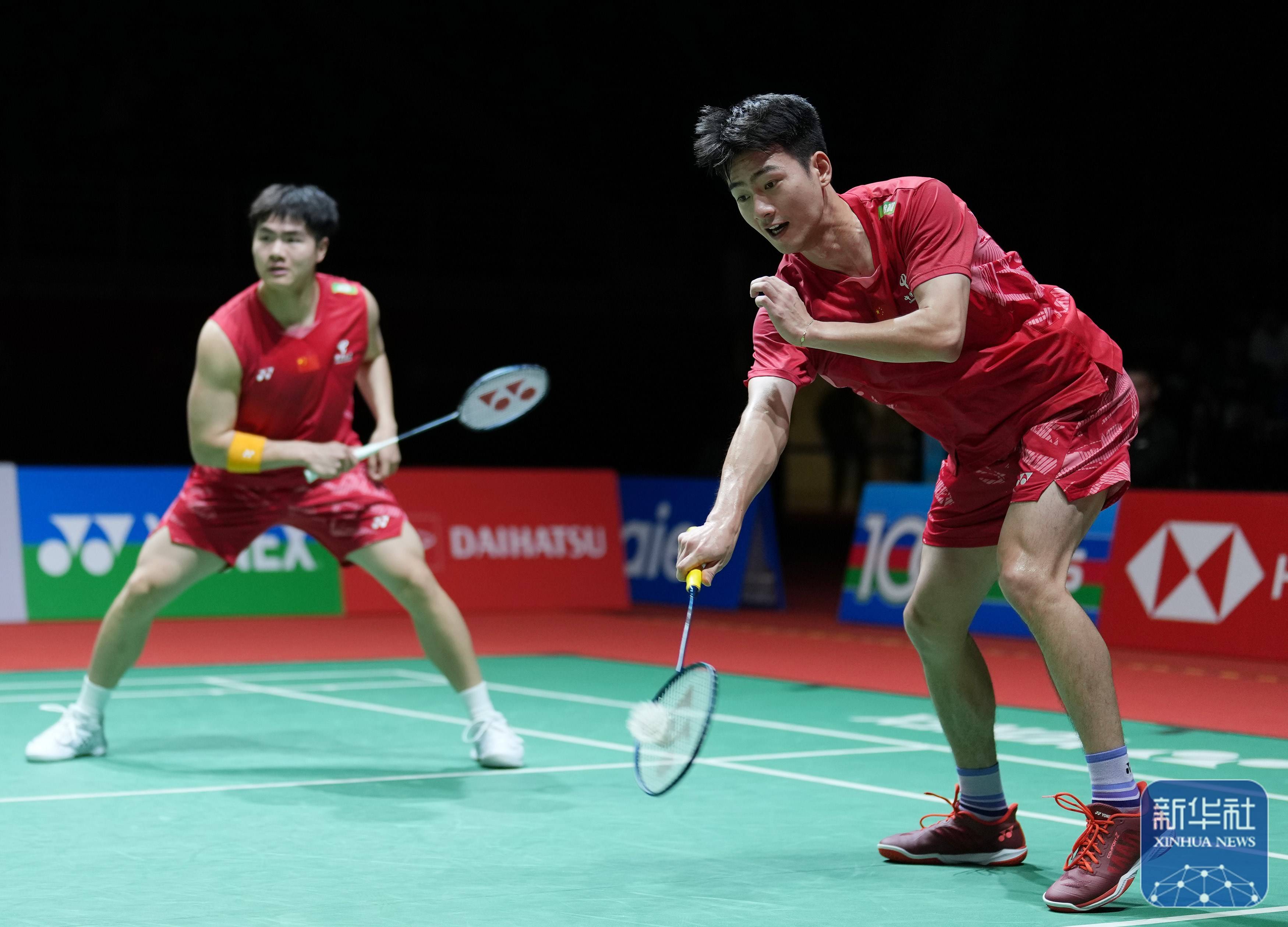 他表现出的 他表现出的