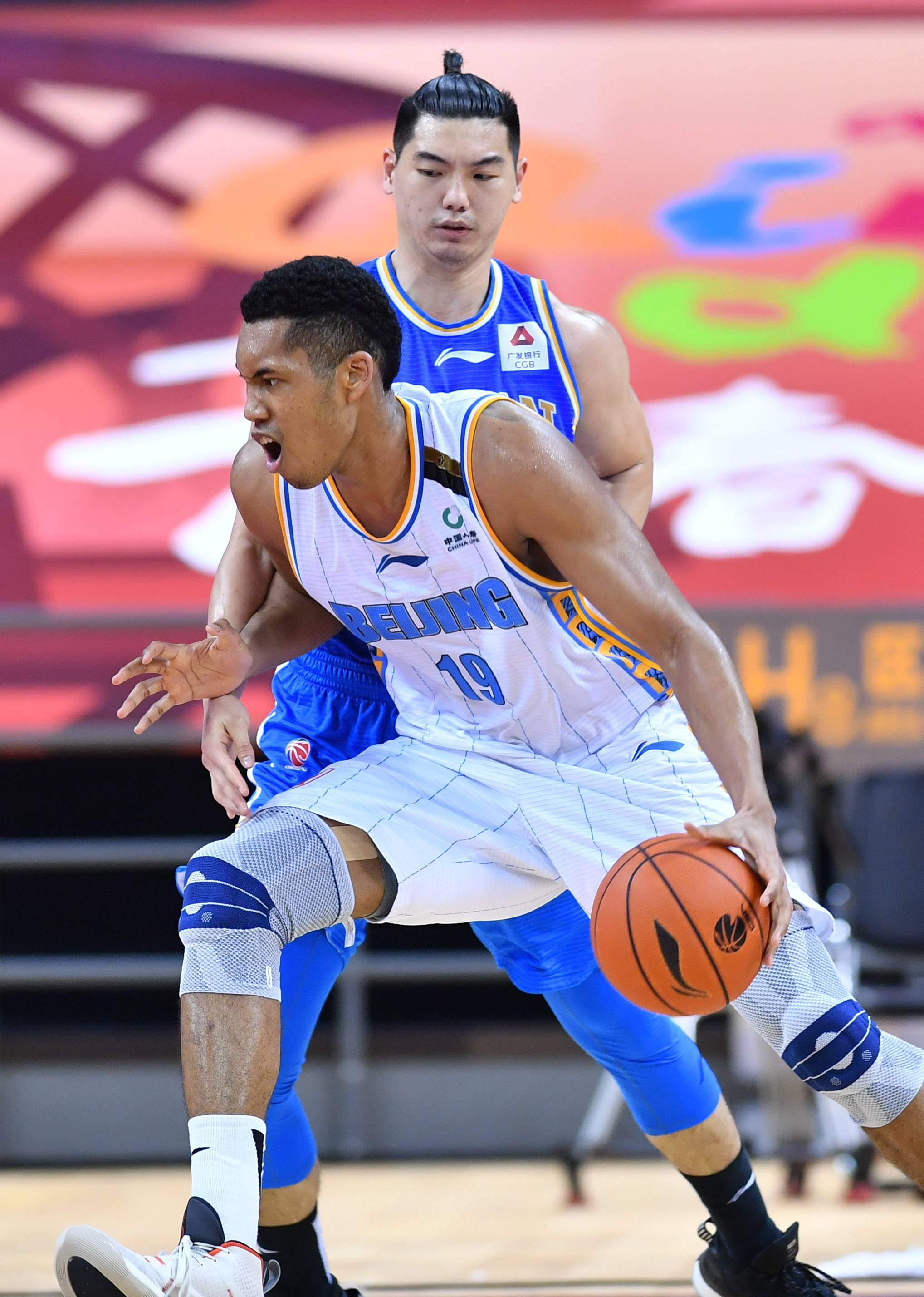 验说明突出 验说明突出