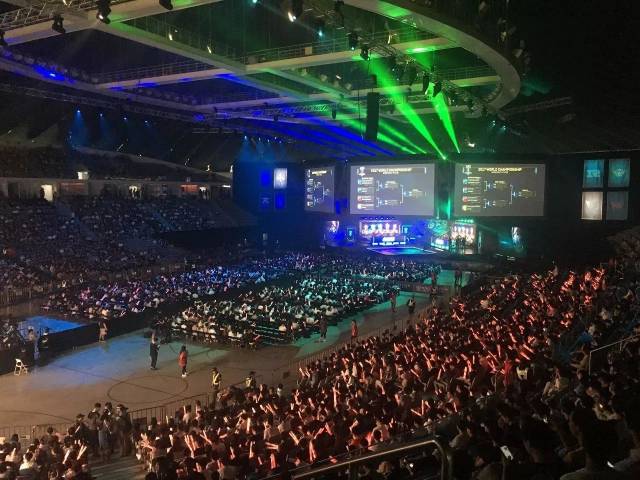 这一事件让 这一事件让