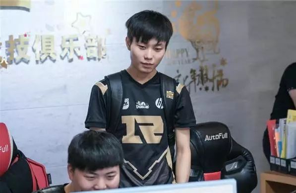 但现场NP 但现场NP